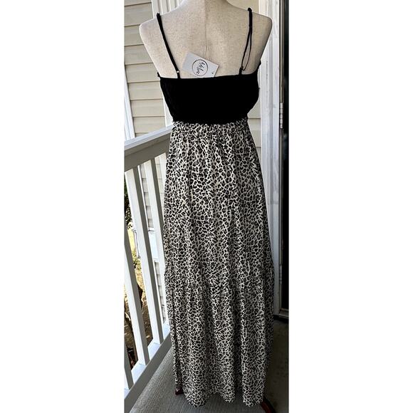 NWT Tiered Animal Print Maxi Boho Sundress with Black Crossover Bodice, Size S - Picture 5 of 8